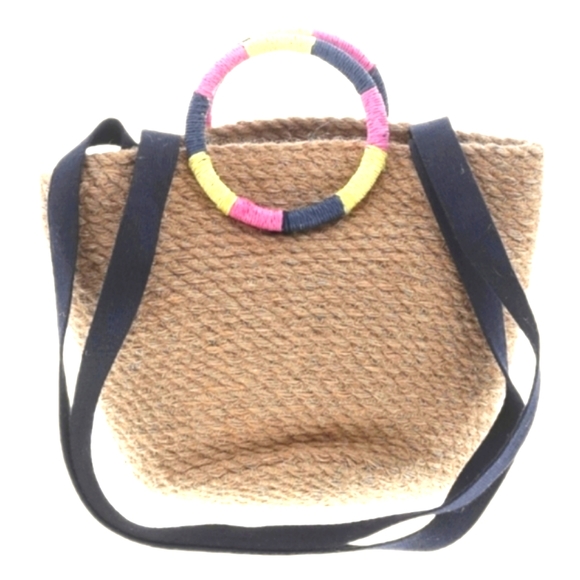 GAP Handbags - 🌴Gap Jute Crossbody Purse